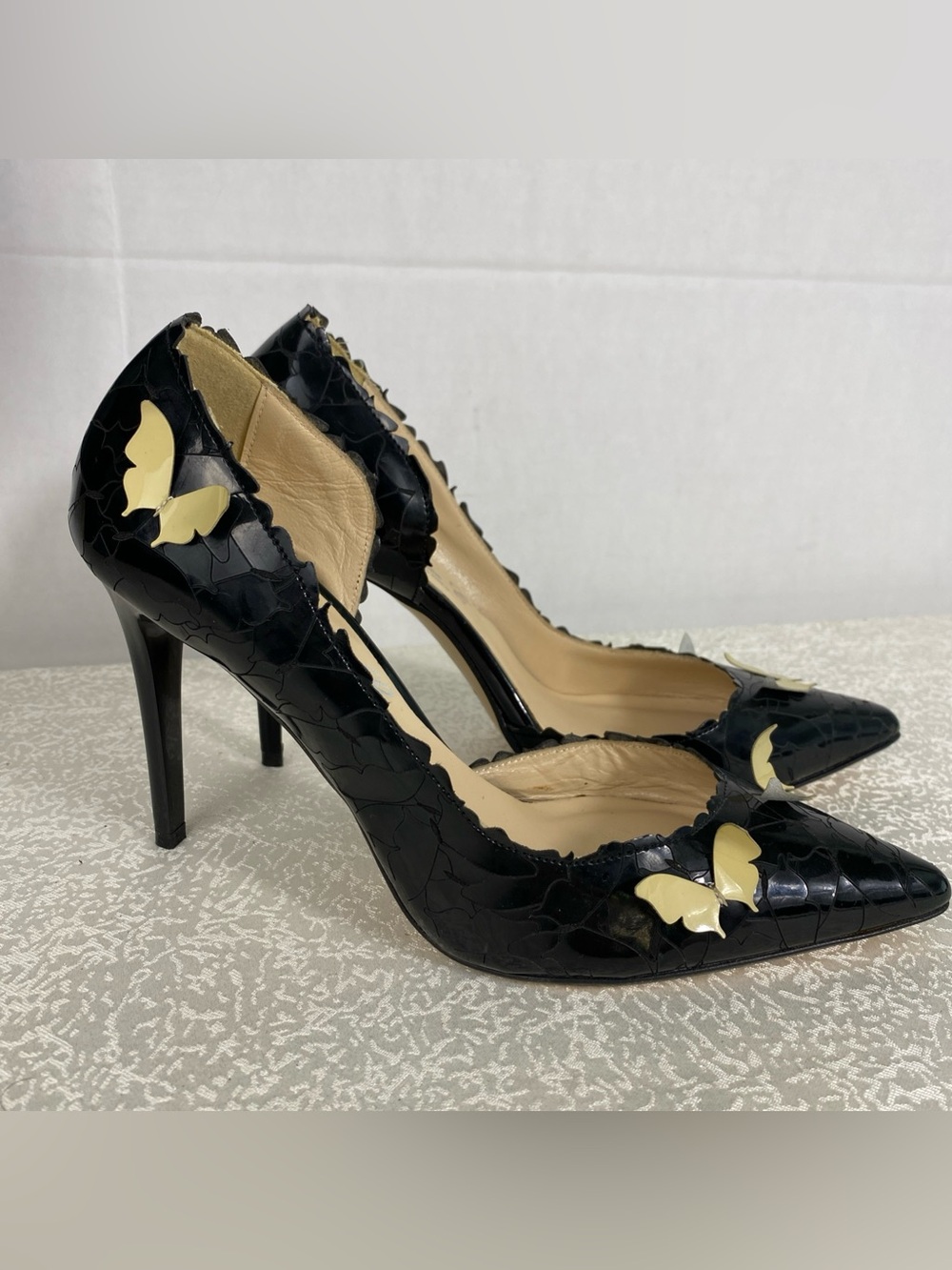Women’s 7 Black Stiletto Heels Three Dimensional Butterflies Italian Leather